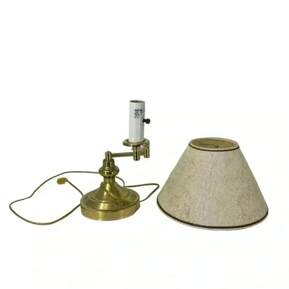 VINTAGE UNDERWRITERS LABORATORIES BRASS SWING ARM PORTABLE DESK LAMP FAUX CANDLE - Picture 10 of 14